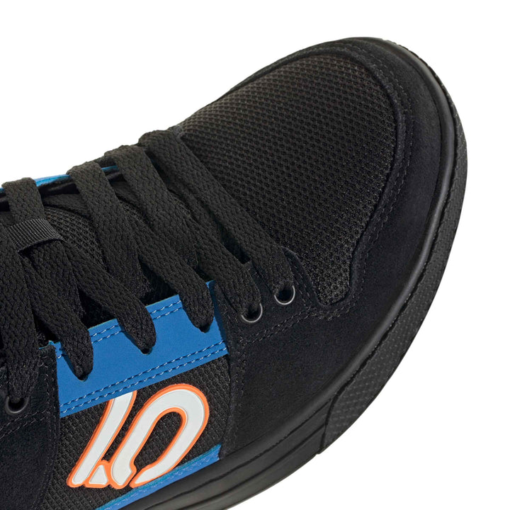 Five Ten Freerider Shoes Core Black / White / Ray Blue